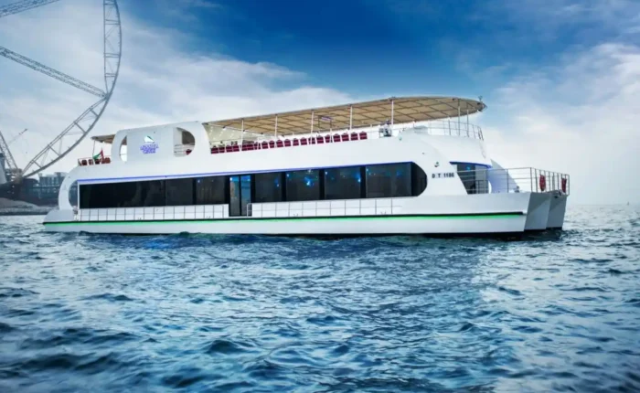 catamaran dinner cruise dubai
