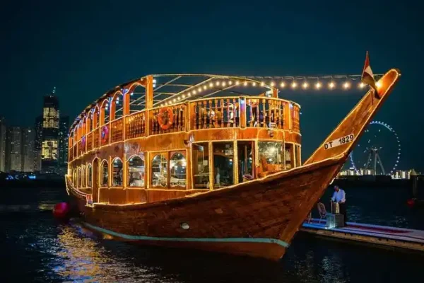 DUBAI DINNER CRUISE