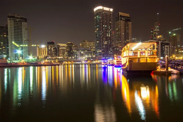DUBAI DINNER CRUISE
