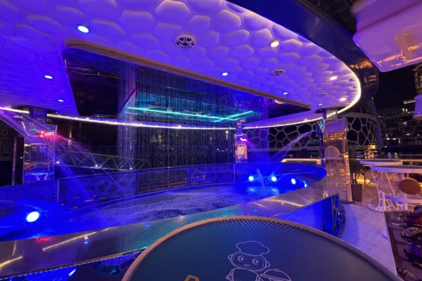 Lotus Mega Yacht Dinner Cruise Dubai