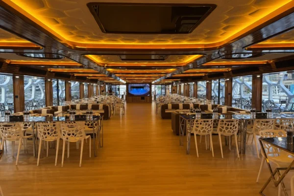 Lotus Mega Yacht Dinner Cruise Dubai
