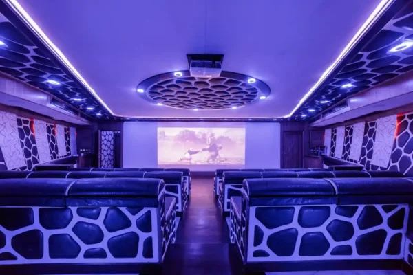Lotus Mega Yacht Dinner Cruise Dubai