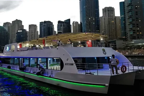 CATAMARAN DINNER CRUISE DUBAI MARINA
