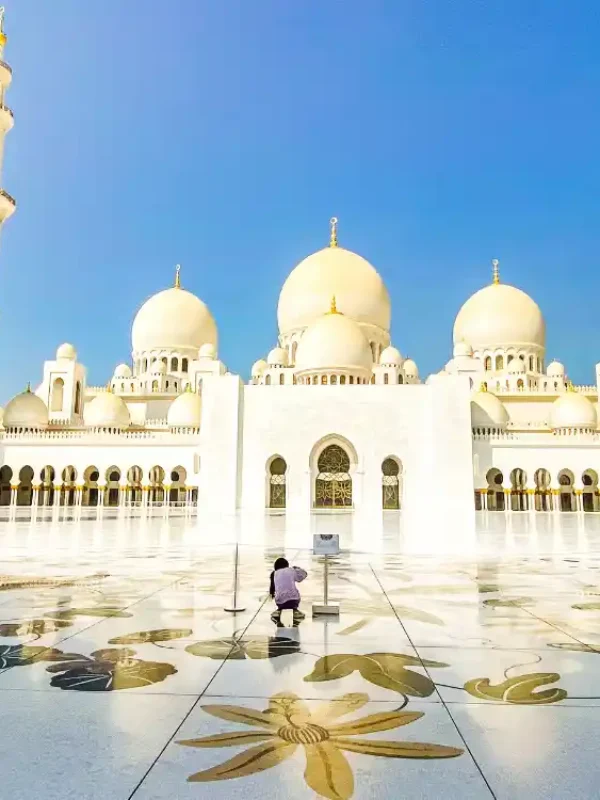 Abu Dhabi City Tour + Combo Experiences from Dubai