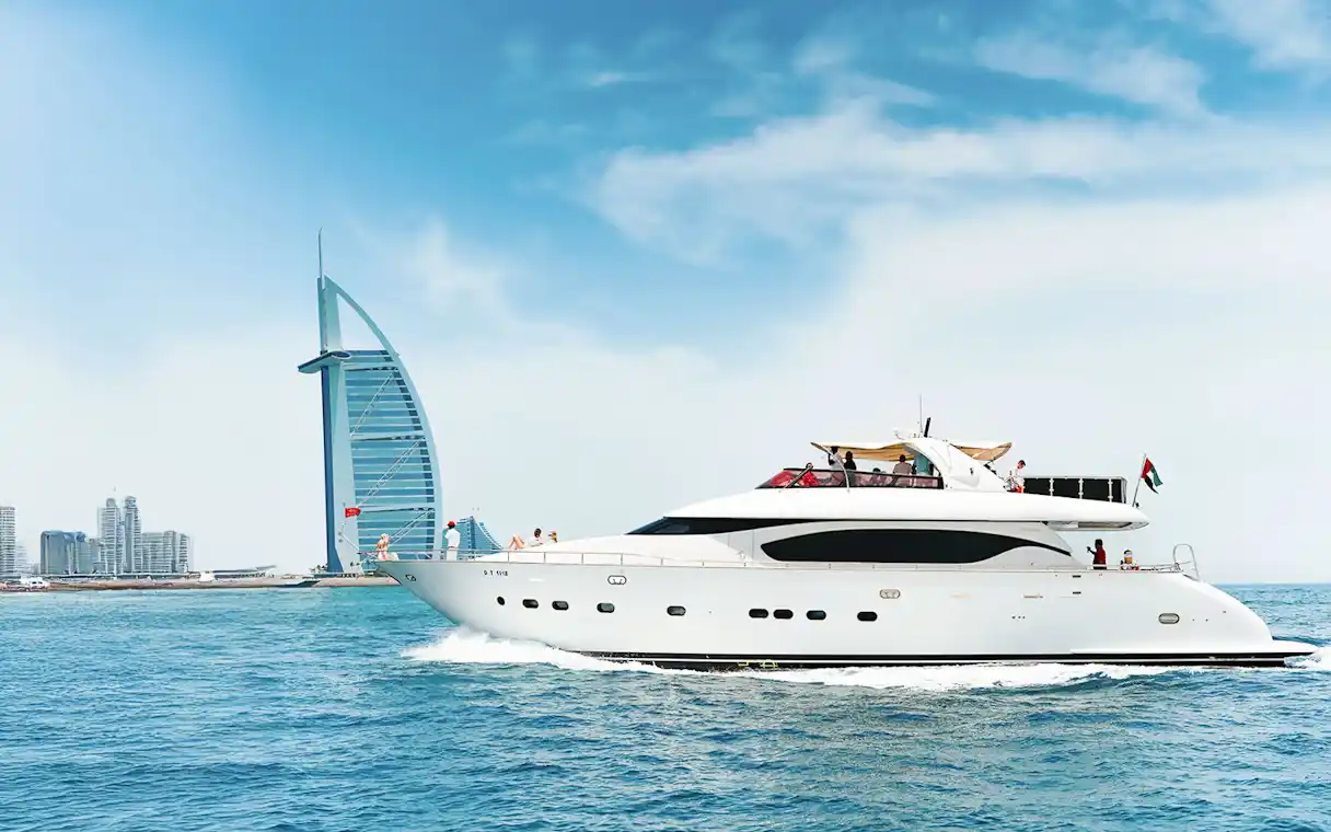 Cruising past the Burj Al Arab — Dubai Marina yacht cruise