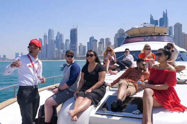 Dubai Marina Sightseeing Yacht Cruise — 1 Hour